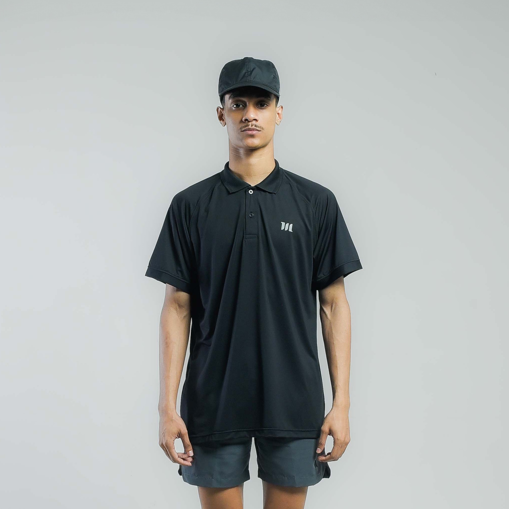 Welds Polo Shirt Essentials - Pakaian Olahraga Pria