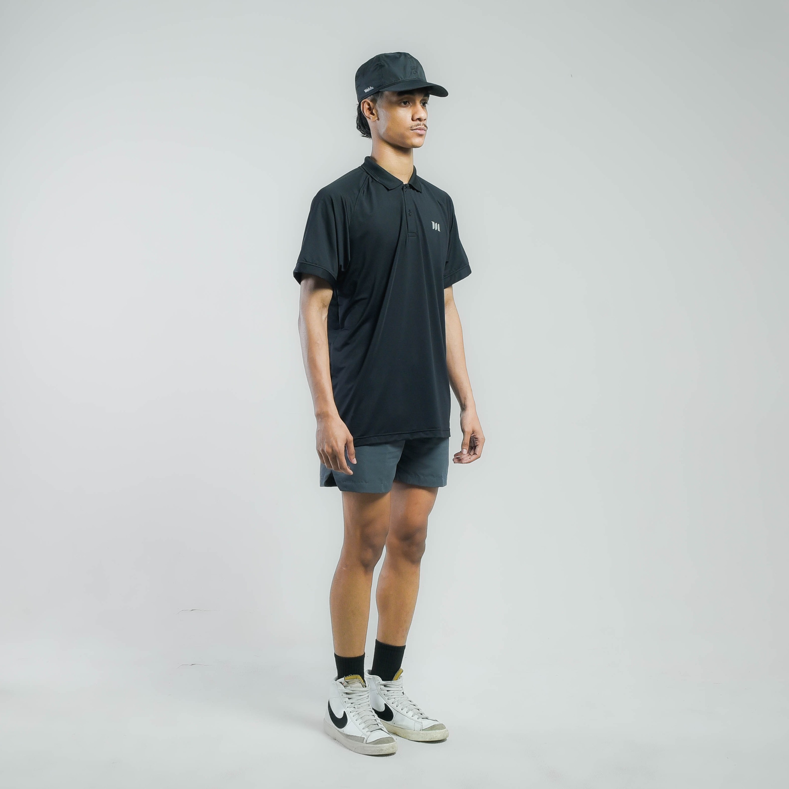 Welds Polo Shirt Essentials - Pakaian Olahraga Pria