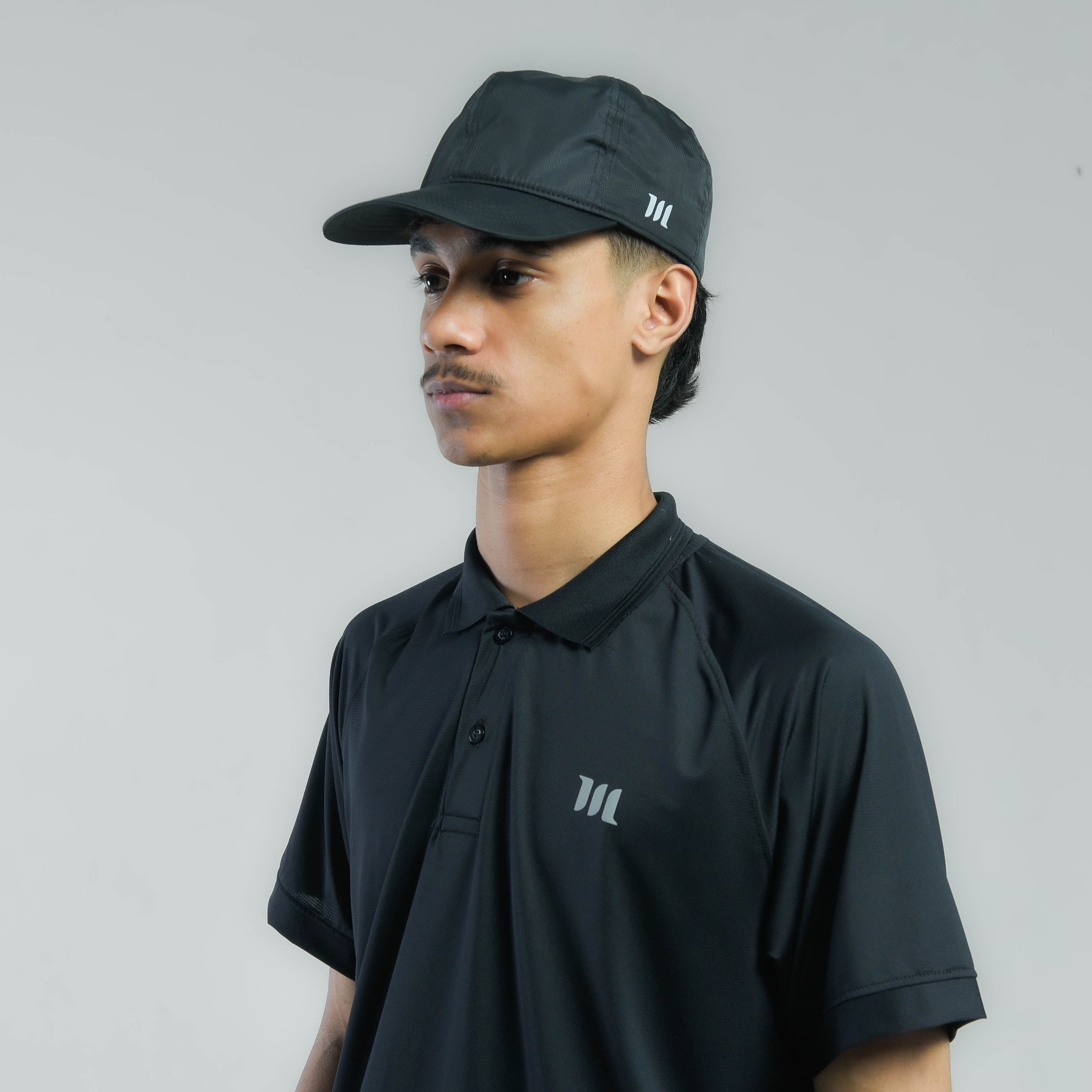 Welds Polo Shirt Essentials - Pakaian Olahraga Pria