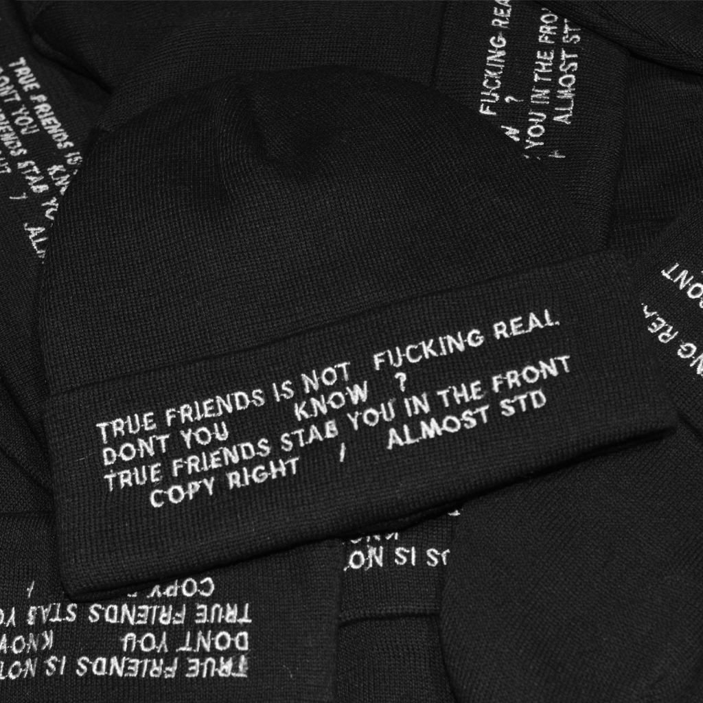 Almost Studio Veil Beanie - Topi Kupluk Rajut Hitam