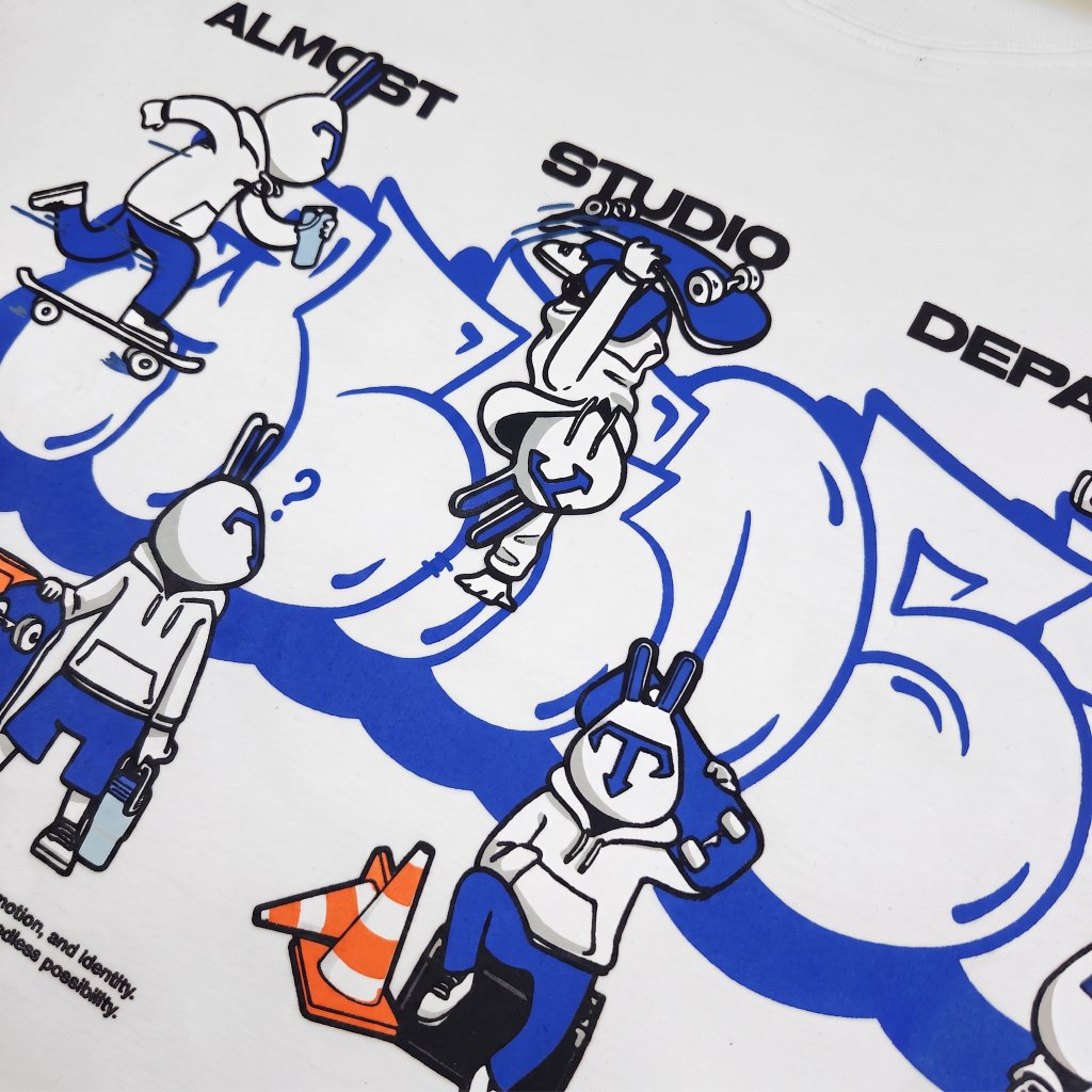 Almost Studio Movement T-Shirt Oversize Boxy Fit - Kaos Cotton Oversize Boxy 20s White
