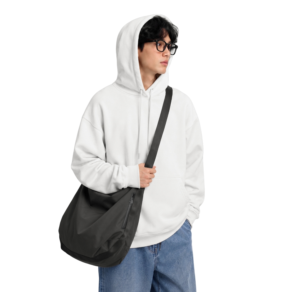 Almost Studio Espada Messenger Shoulder Bag Waterproof Black – Tas Selempang Tahan Air Hitam