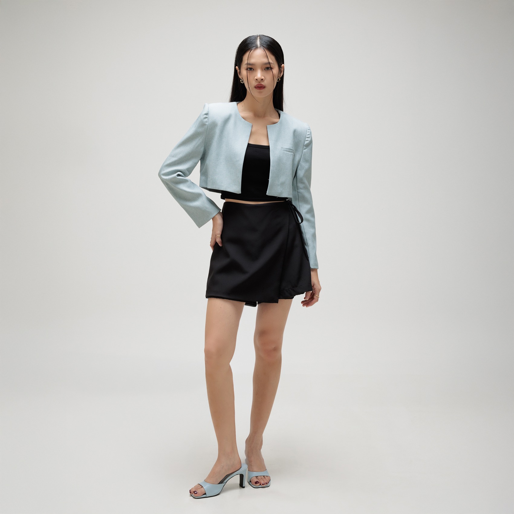 Cotton Code Blazer Wanita Ecclesia crop