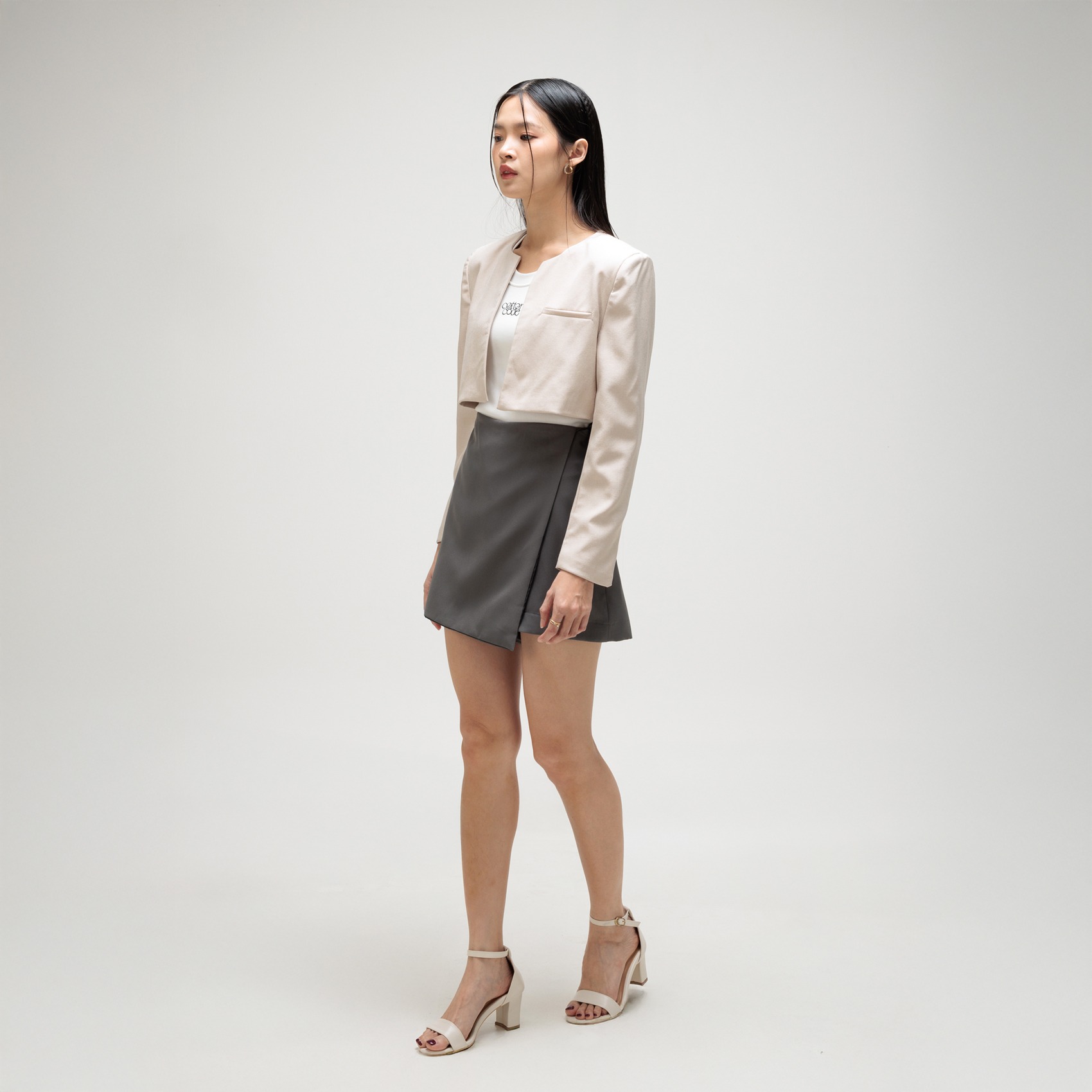 Cotton Code Blazer Wanita Ecclesia crop