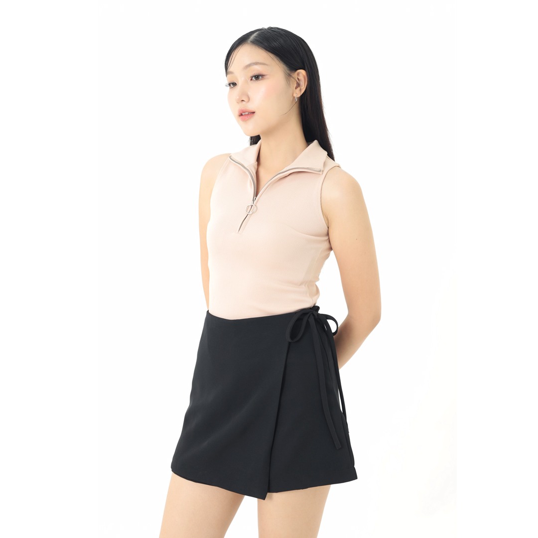 Cotton Code Zipper Top Wanita Laura Body Fit