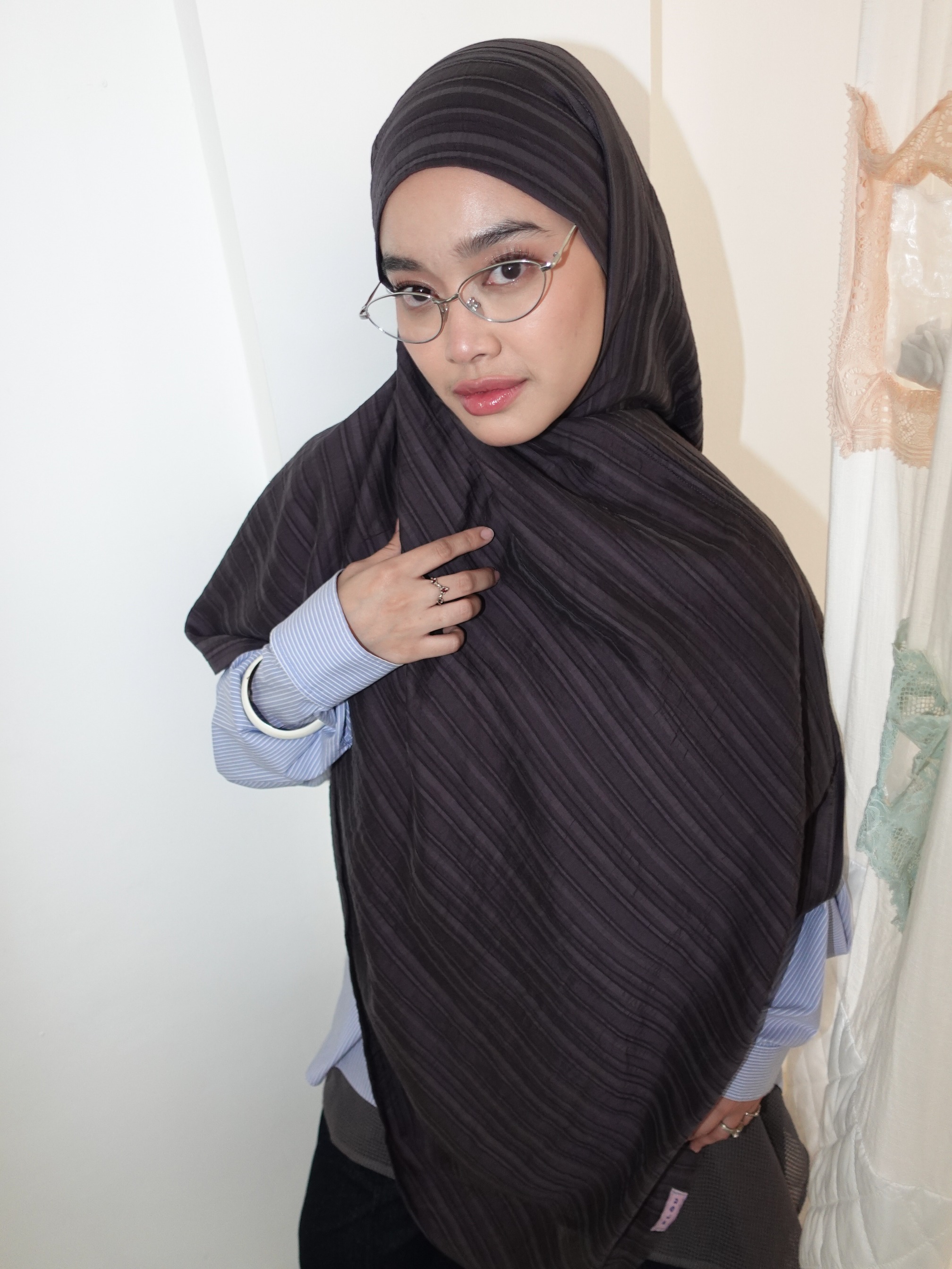 FLÖU - Bandana Pashmina Instant [Gou - Dark Grey]