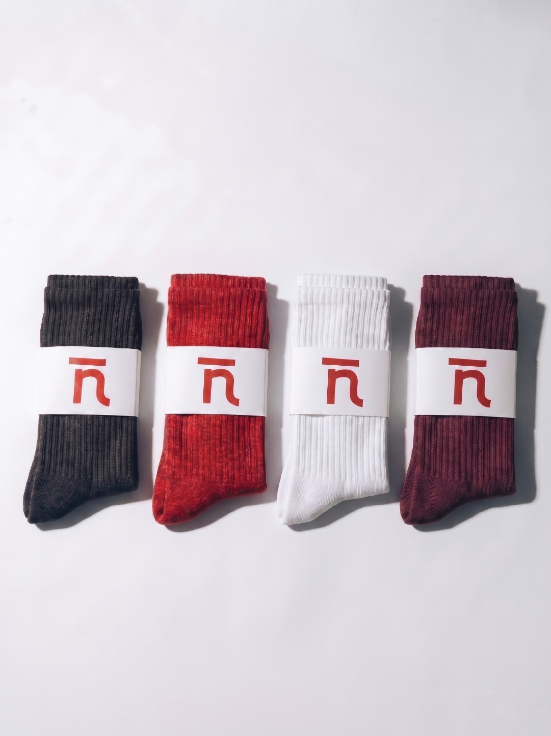 Nugee - Kaos Kaki Basic Panjang - Kaos Kaki Polos Tebal - Kaos Kaki Oldschool Pria Wanita