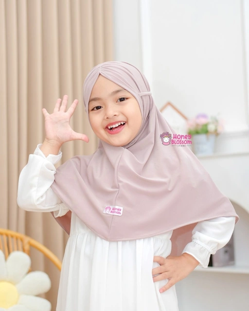 Image of Bergo Aurora Series - Jilbab anak perempuan 0-7 Tahun Jersey Import Korea
