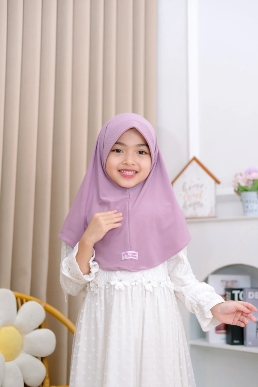 Image of Bergo Pad Elmira Series - Jilbab anak perempuan 0-14 Tahun Jersey Import Grade A