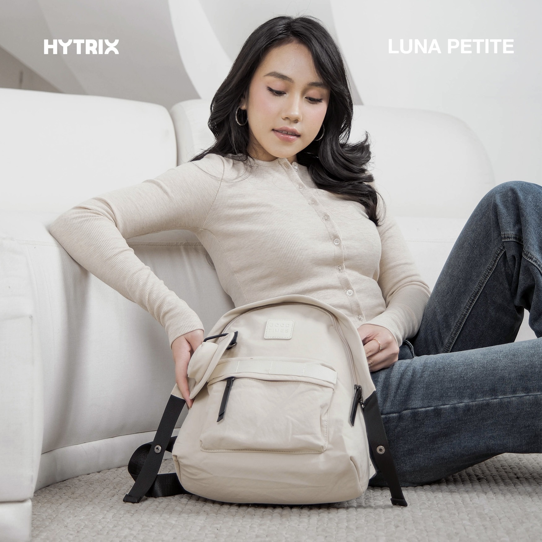 LUNA PETITE