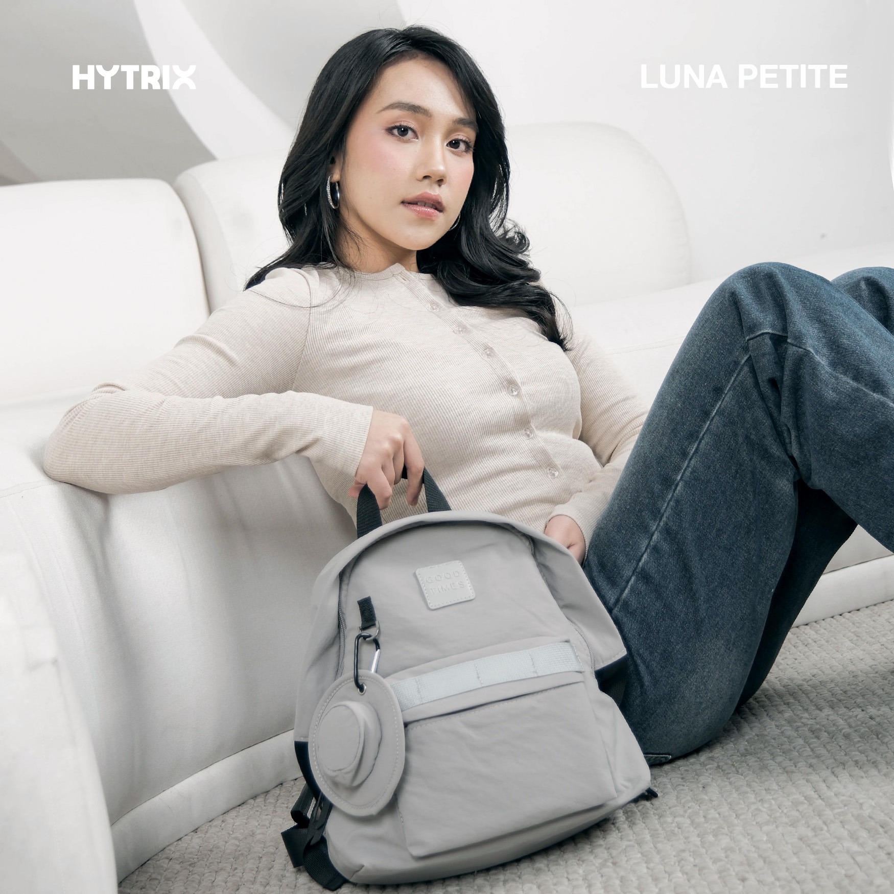 LUNA PETITE