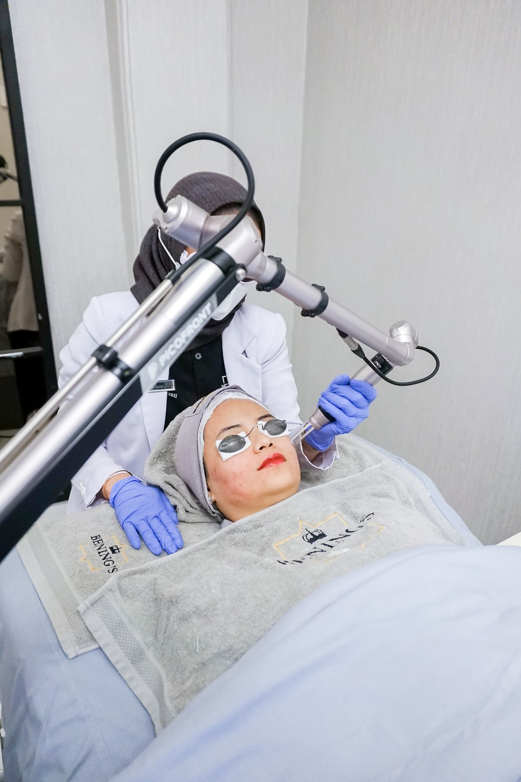 Picofront Laser