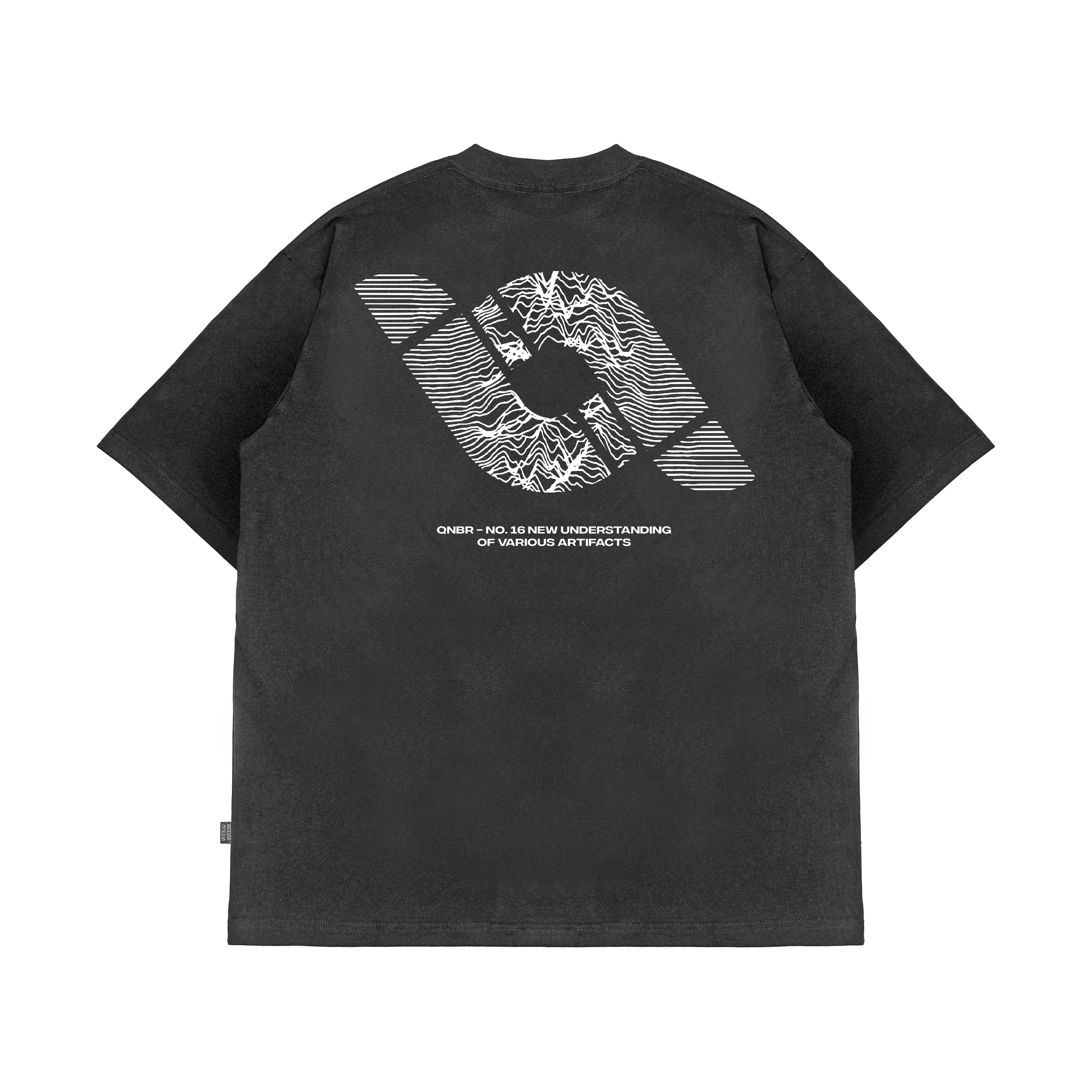 Queenbeer - T-shirt Artifacts