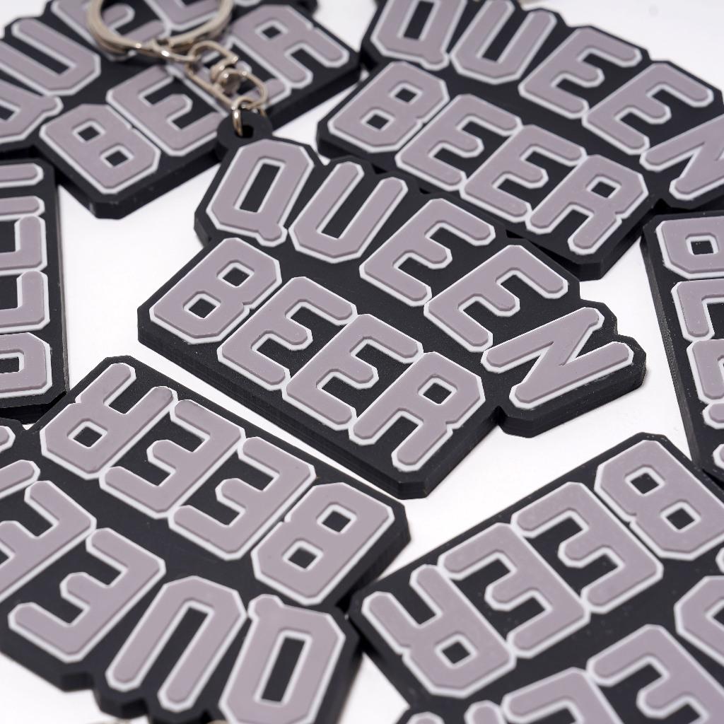 Queenbeer - Rubber Keychain Bonnie