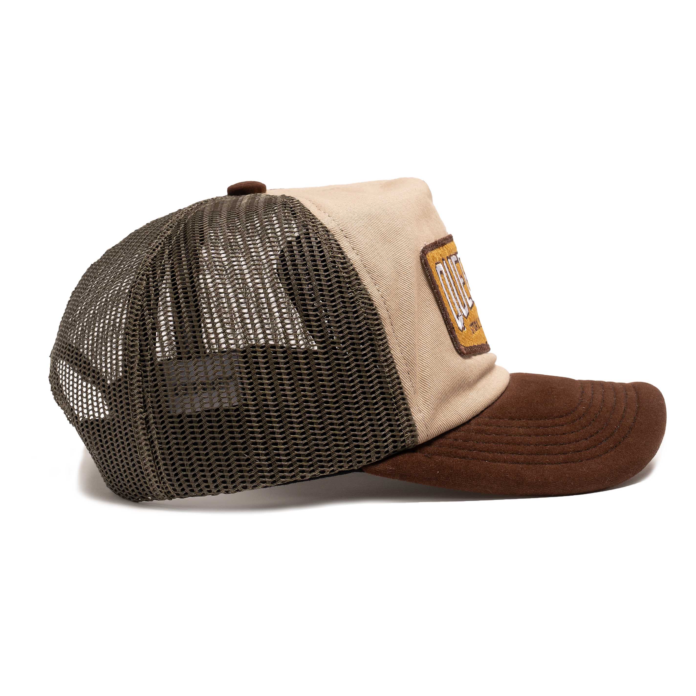 Queenbeer - Trucker Hat Apex