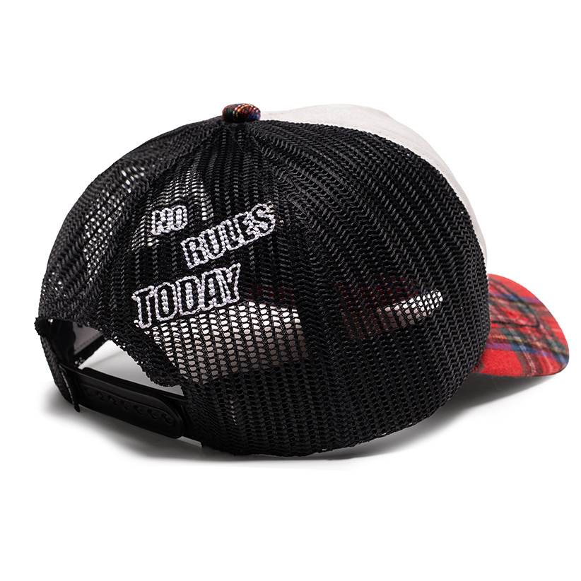 Queenbeer - Trucker Hat Beckett Black