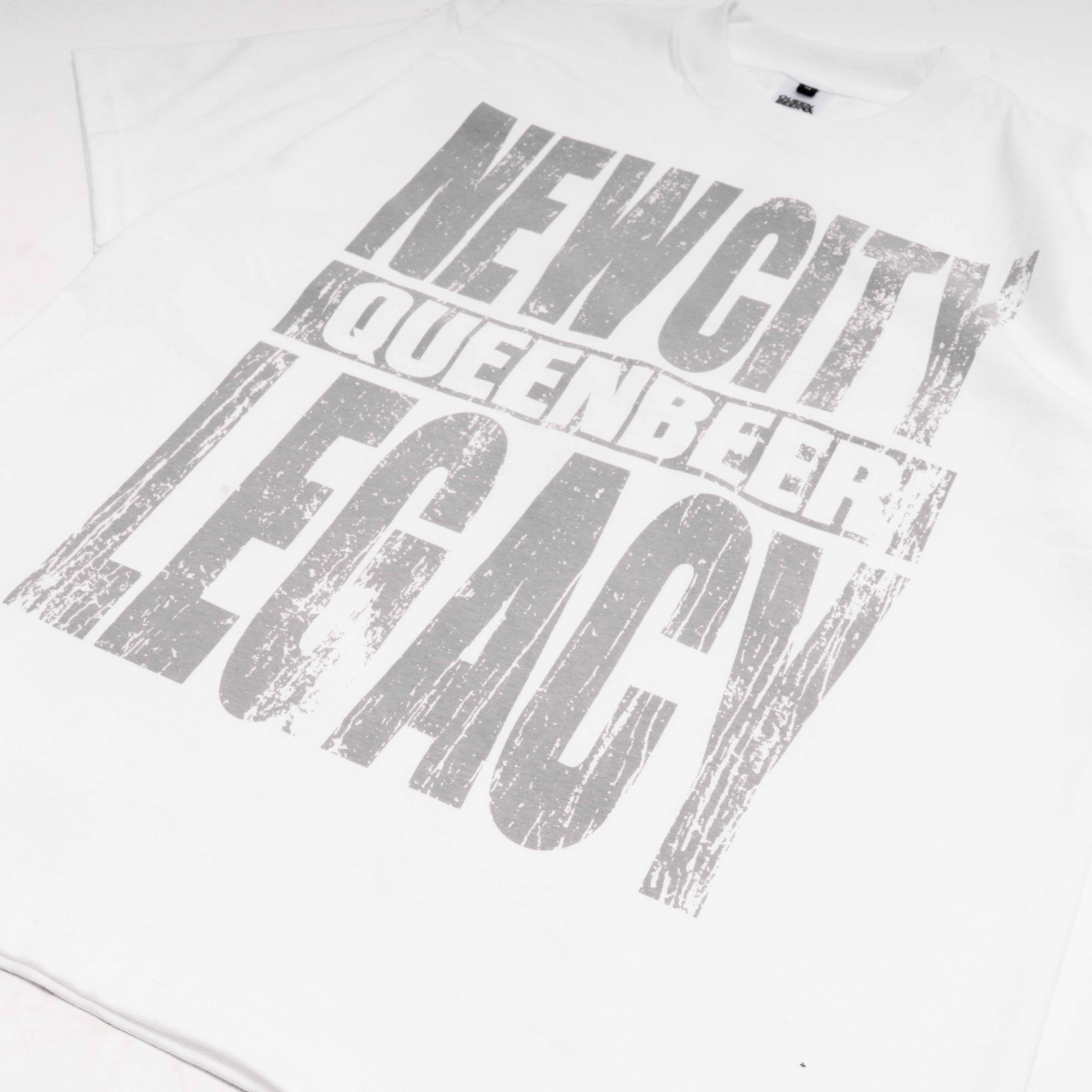 Queenbeer - T-shirt Hank White