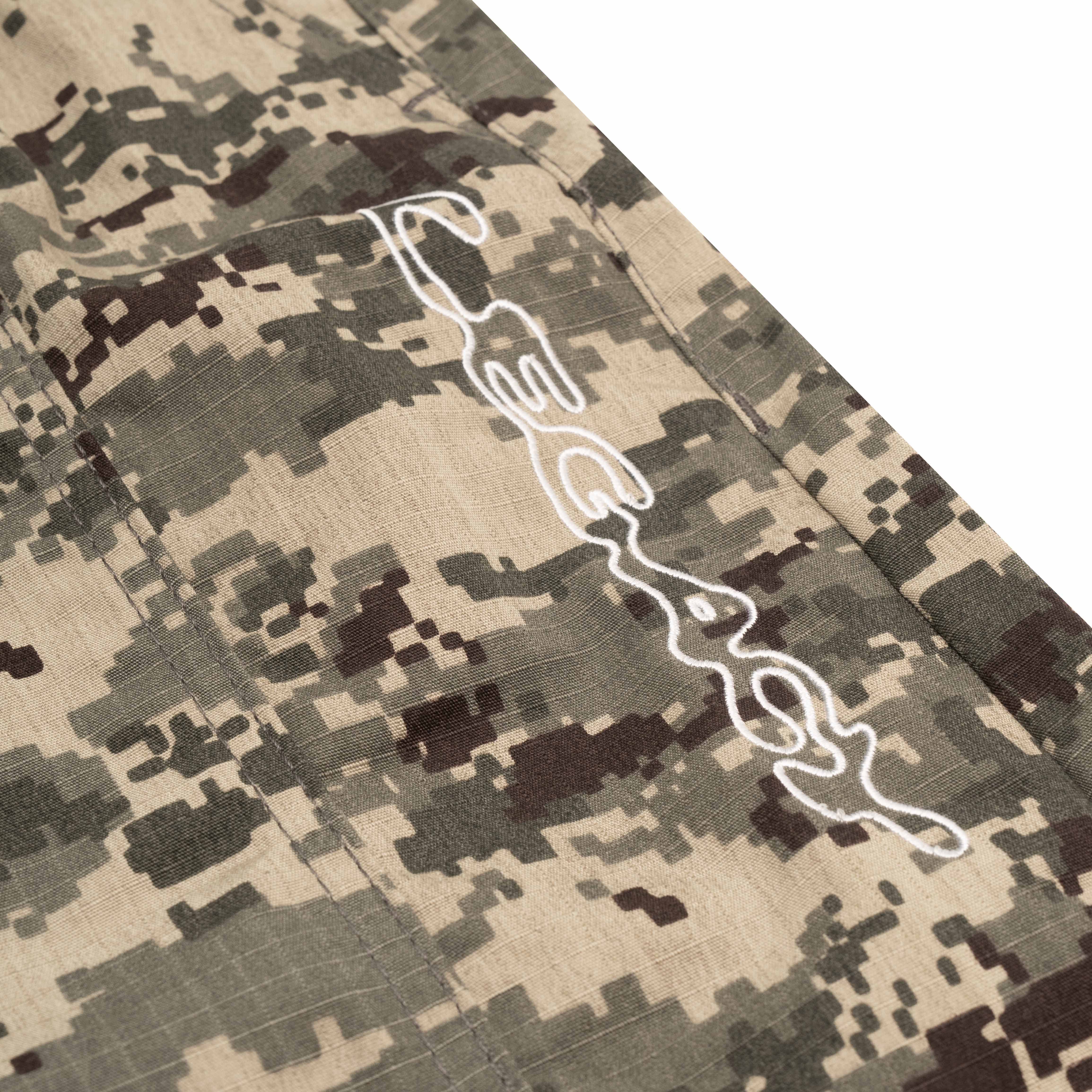 Queenbeer - Gavin Barrel Camo Pants