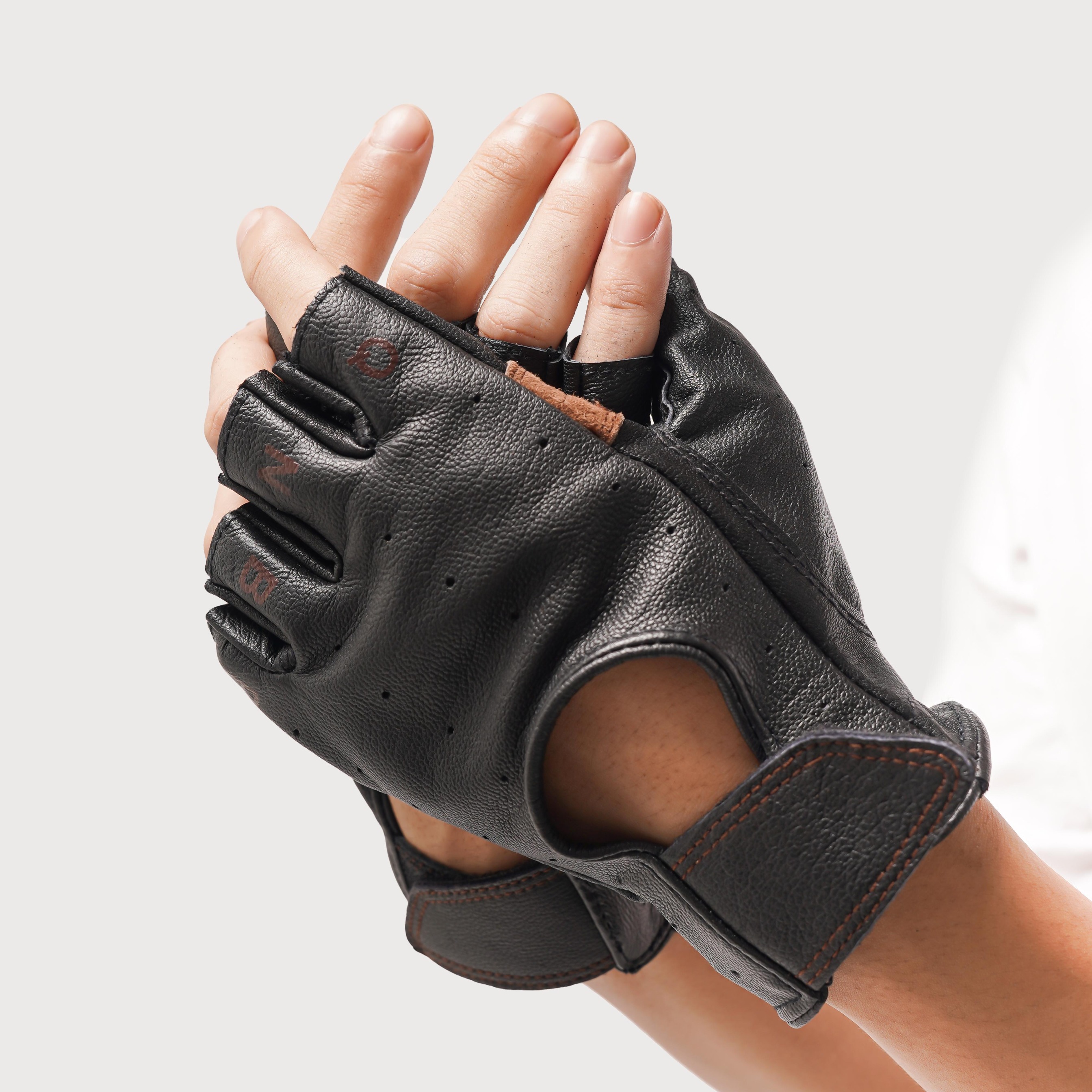 Queenbeer - Leather Half Finger Gloves Riding Steve Black | Sarung Tangan Motor Pria