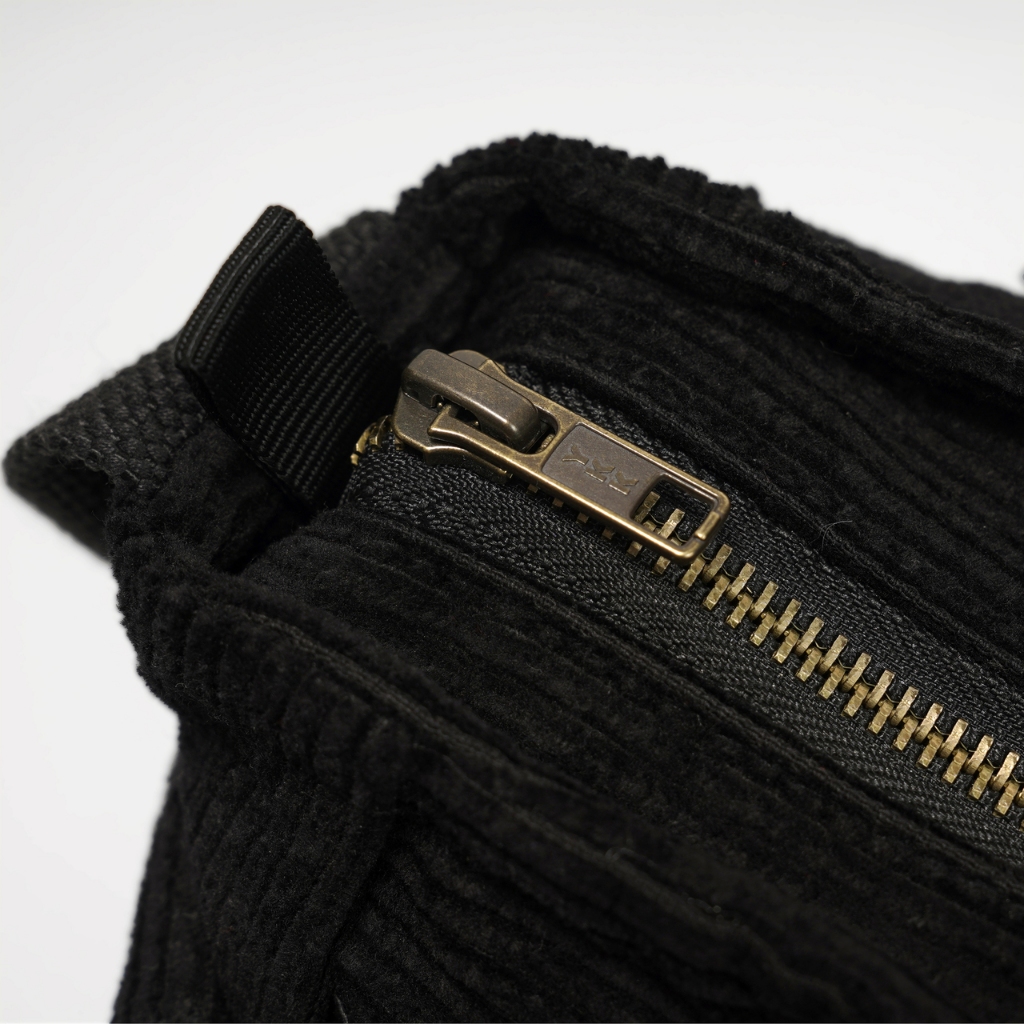 Queenbeer X Kevas Pharaoh Slingbag