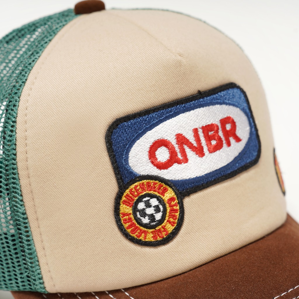 Queenbeer - Trucker Hat Gibbson
