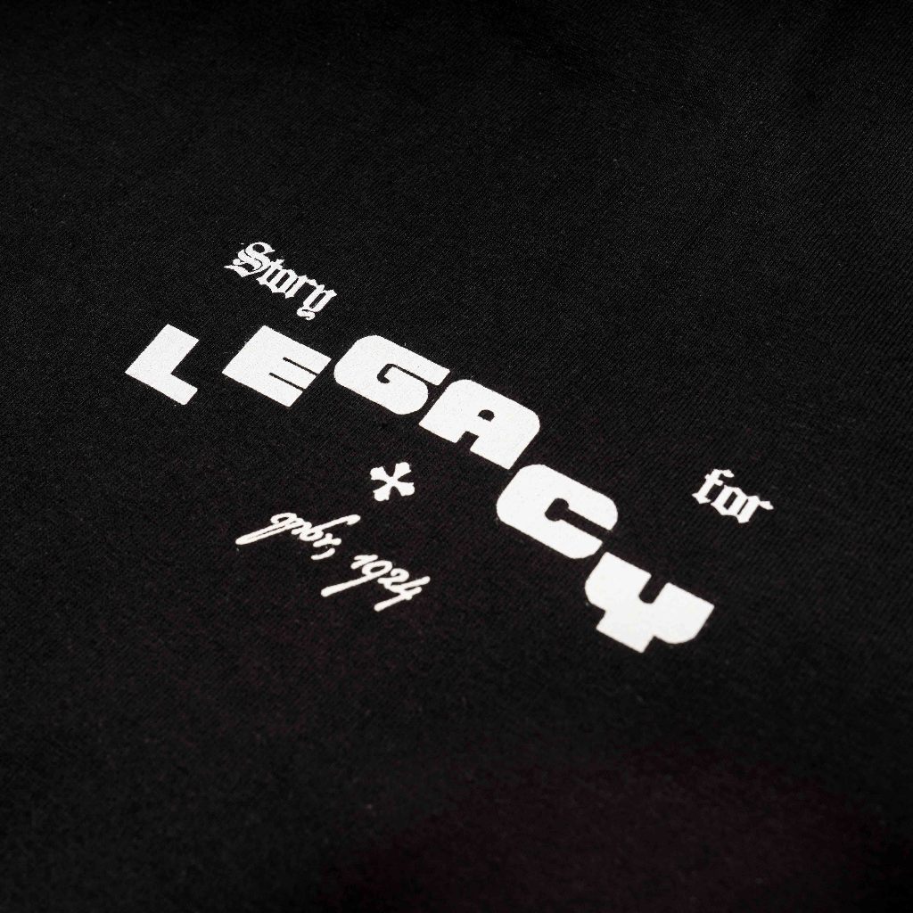 Queenbeer - T-shirt Frame Black