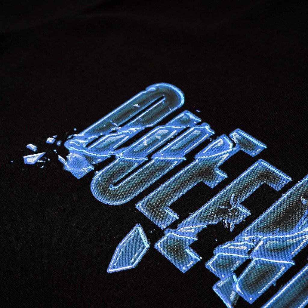Queenbeer - T-shirt Glasses Black