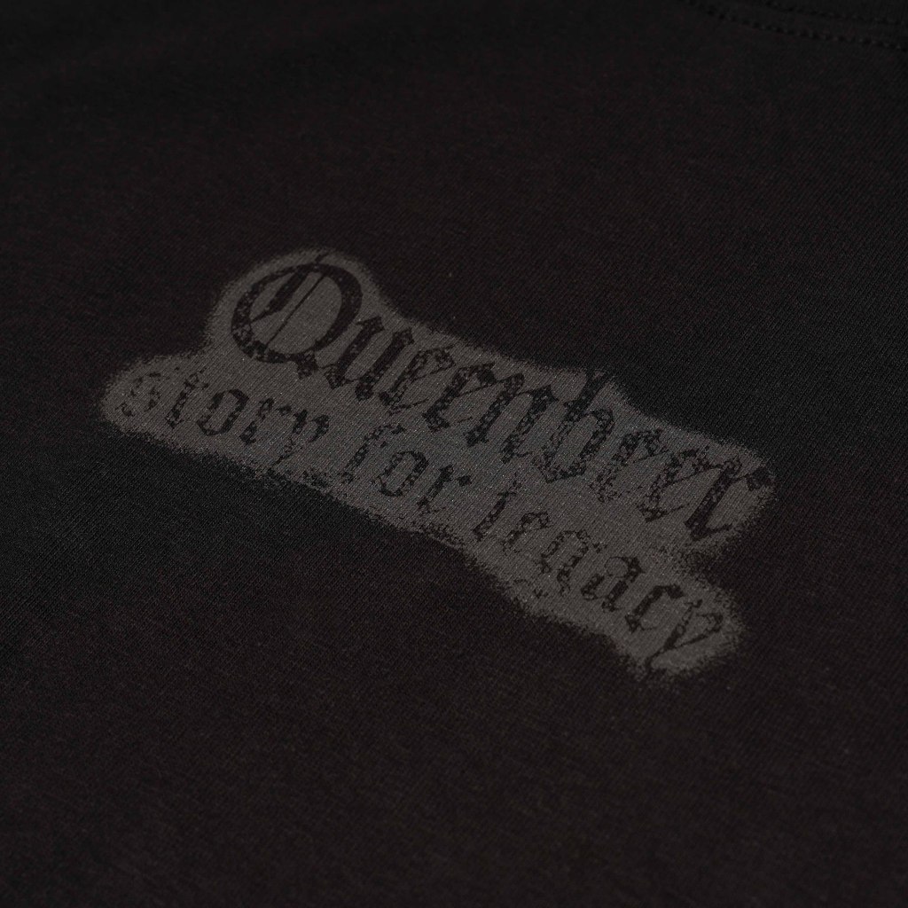 Queenbeer - T-shirt Borders Black