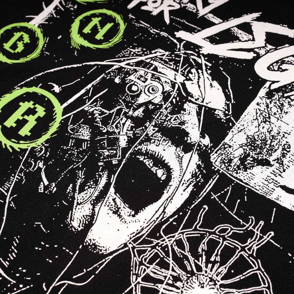 Queenbeer - T-shirt Longsleeve Radio Active Black
