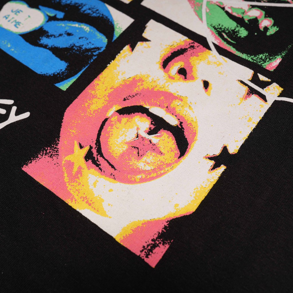 Queenbeer - T-shirt lips Black