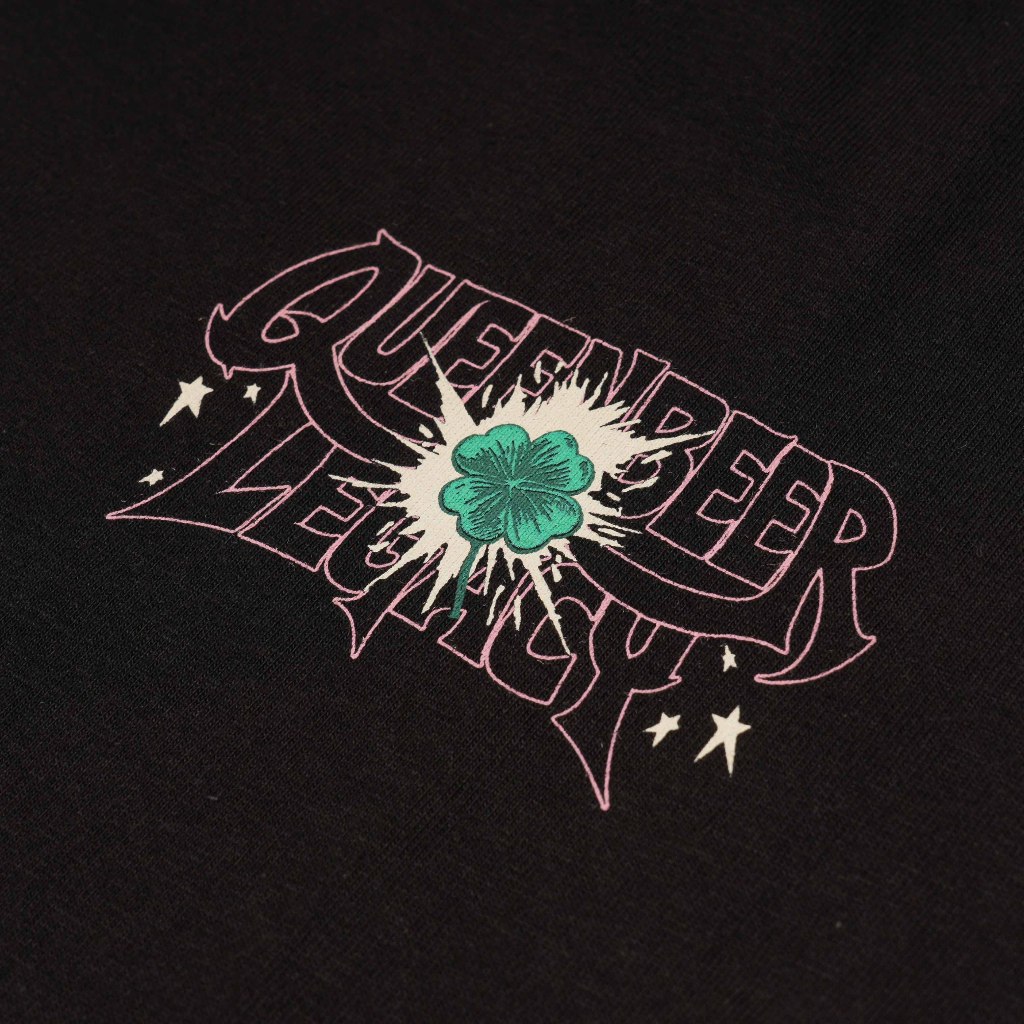 Queenbeer - T-shirt Clover Black