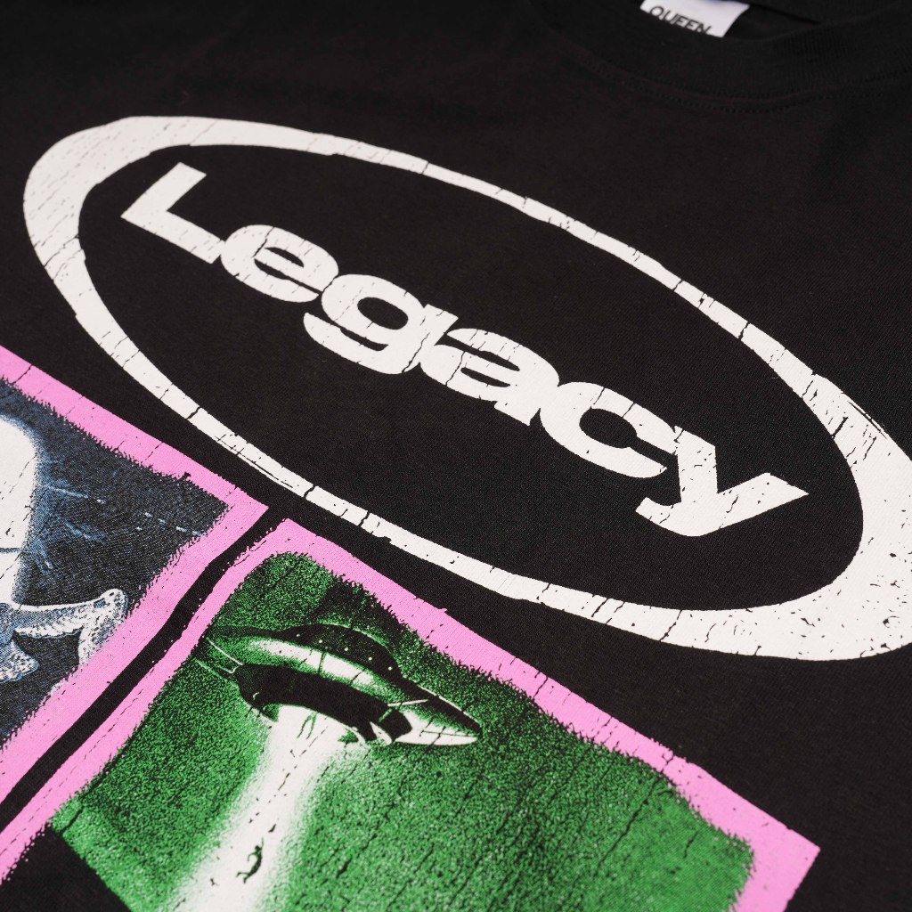 Queenbeer - T-shirt Unknown Black