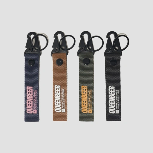 Image of Queenbeer - Keychain Roger