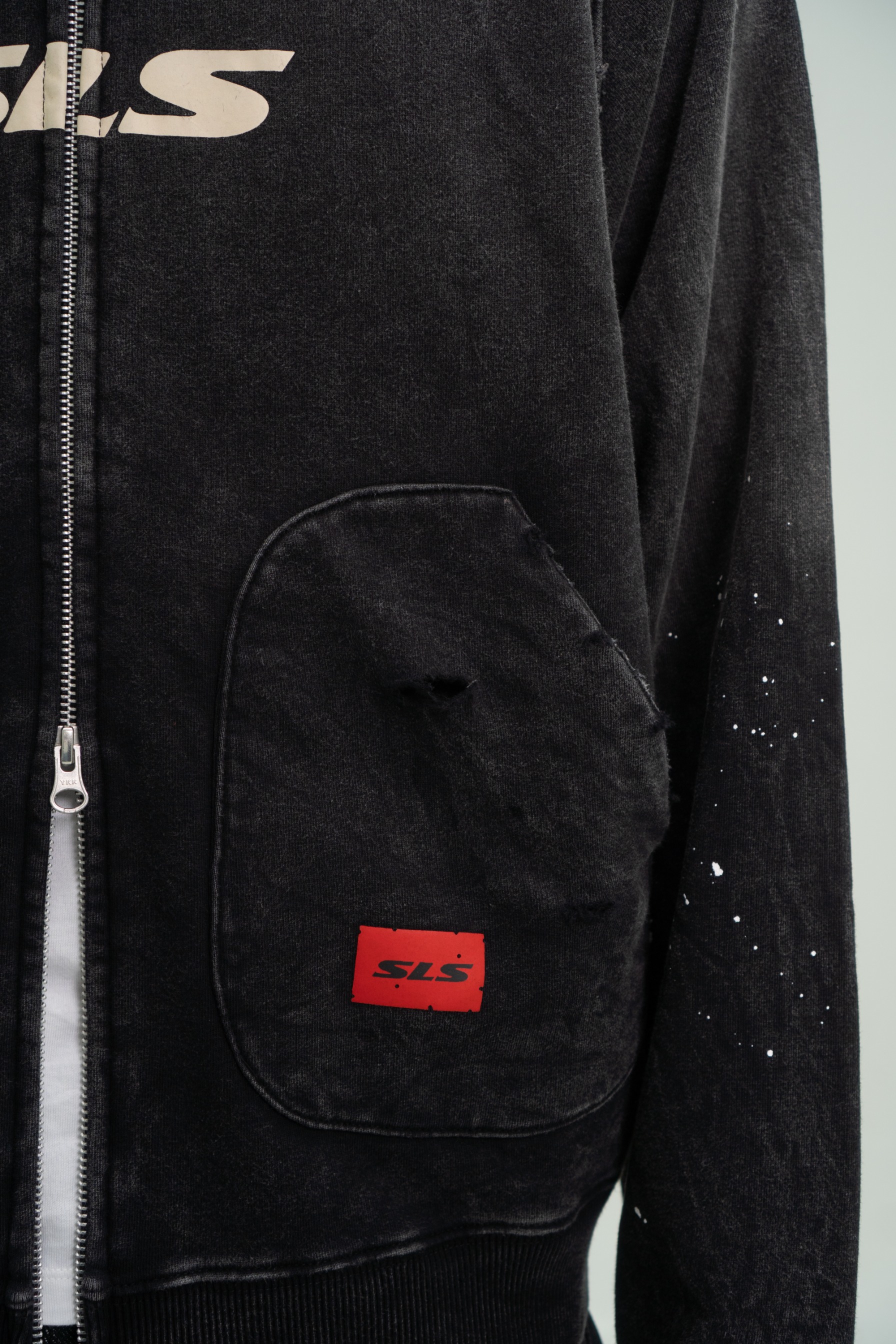 Arsène Distressed Washed Zip Hoodie Black