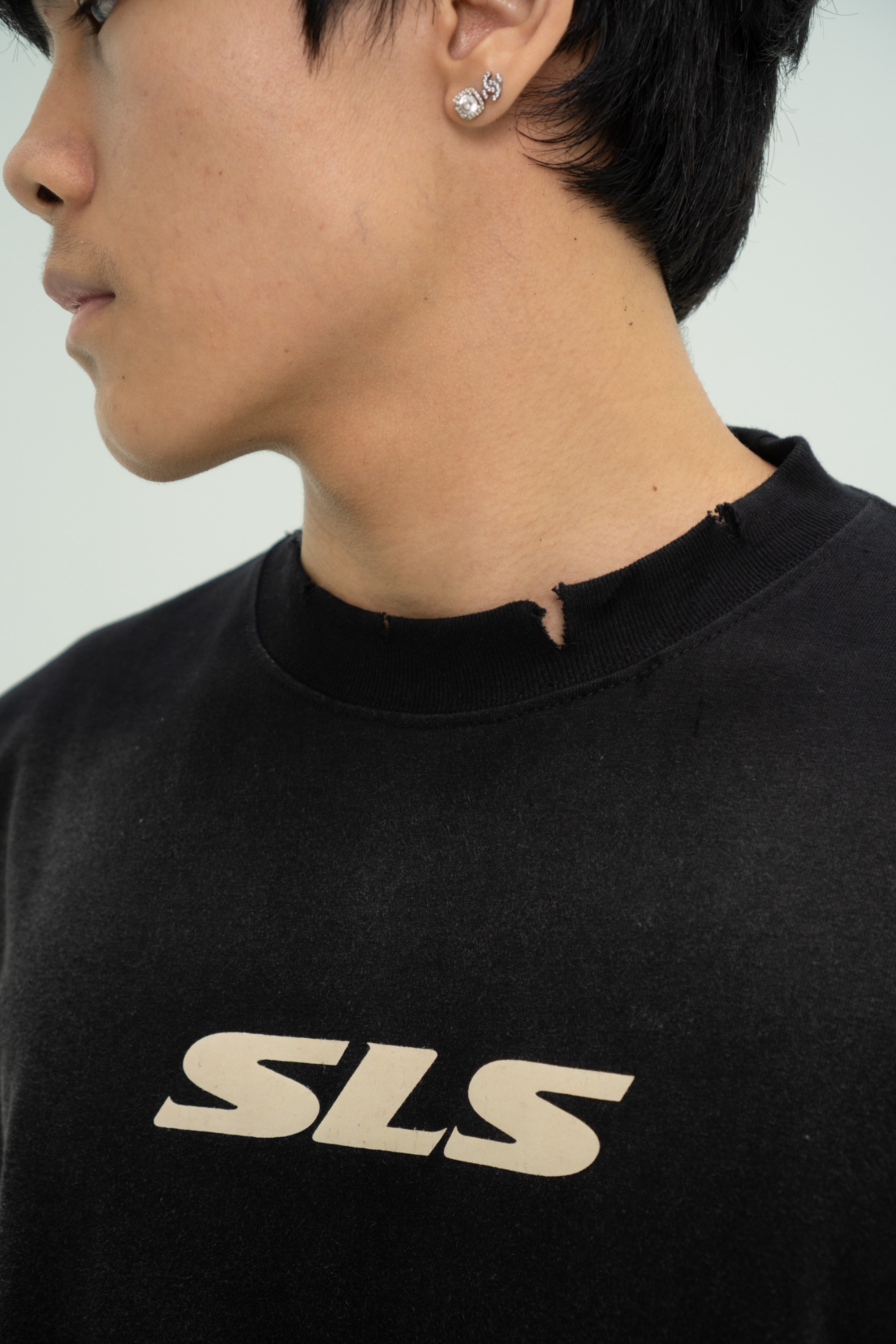 Arsène Distressed Washed Tee Black