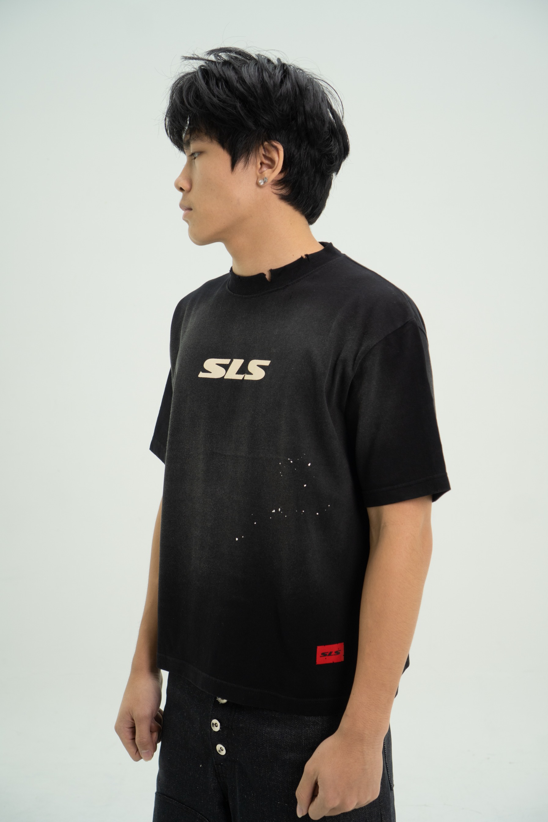 Arsène Distressed Washed Tee Black