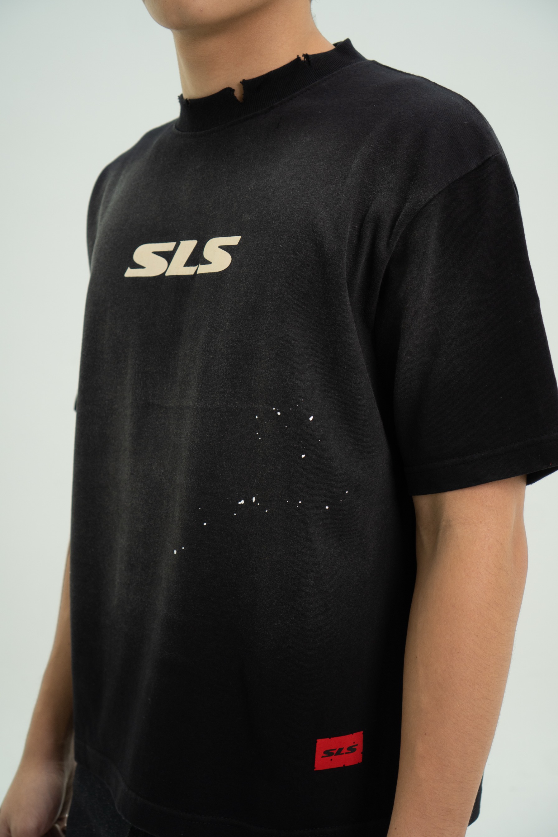 Arsène Distressed Washed Tee Black