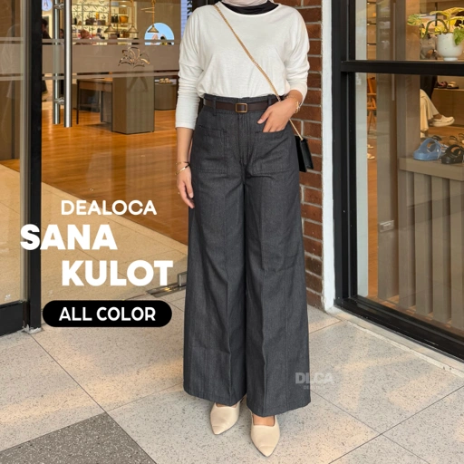 Image of SANA KULOT - Celana Lebar Lurus Wanita