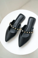 Geovany Flats