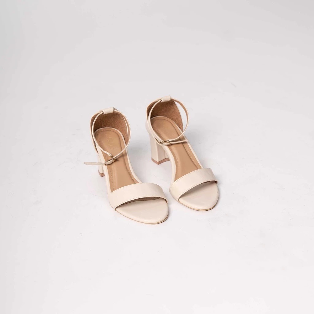 Elli Heels