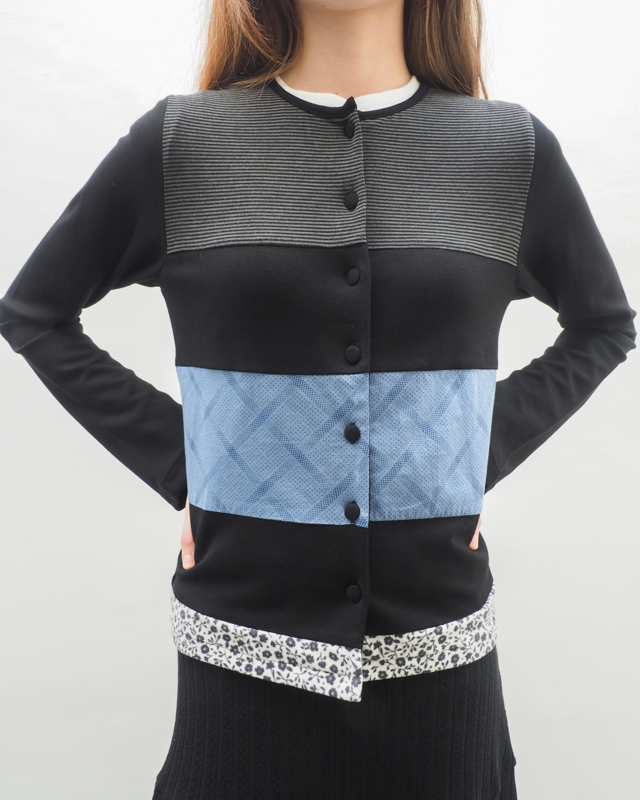 PATCHES CARDIGAN
