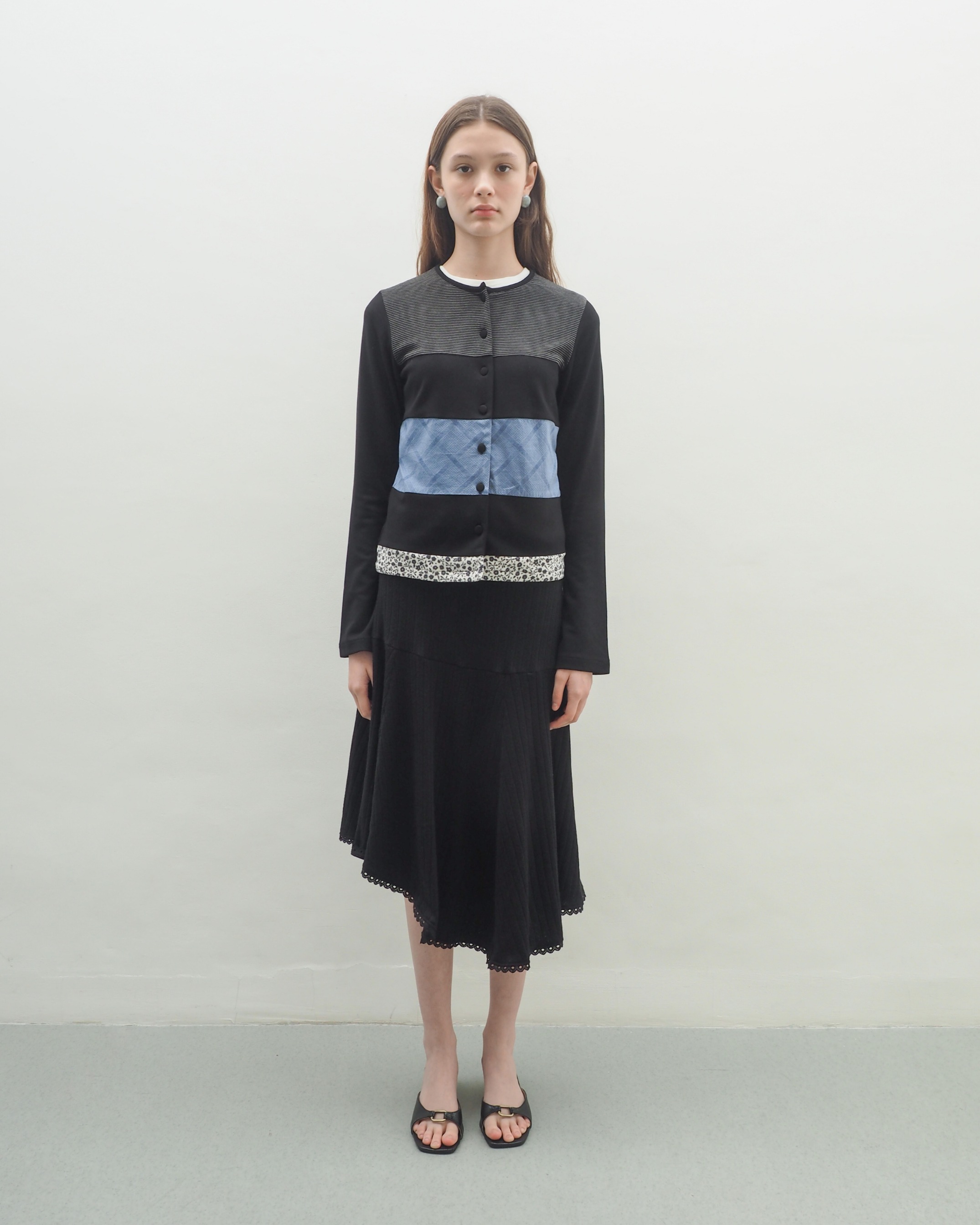 PATCHES CARDIGAN