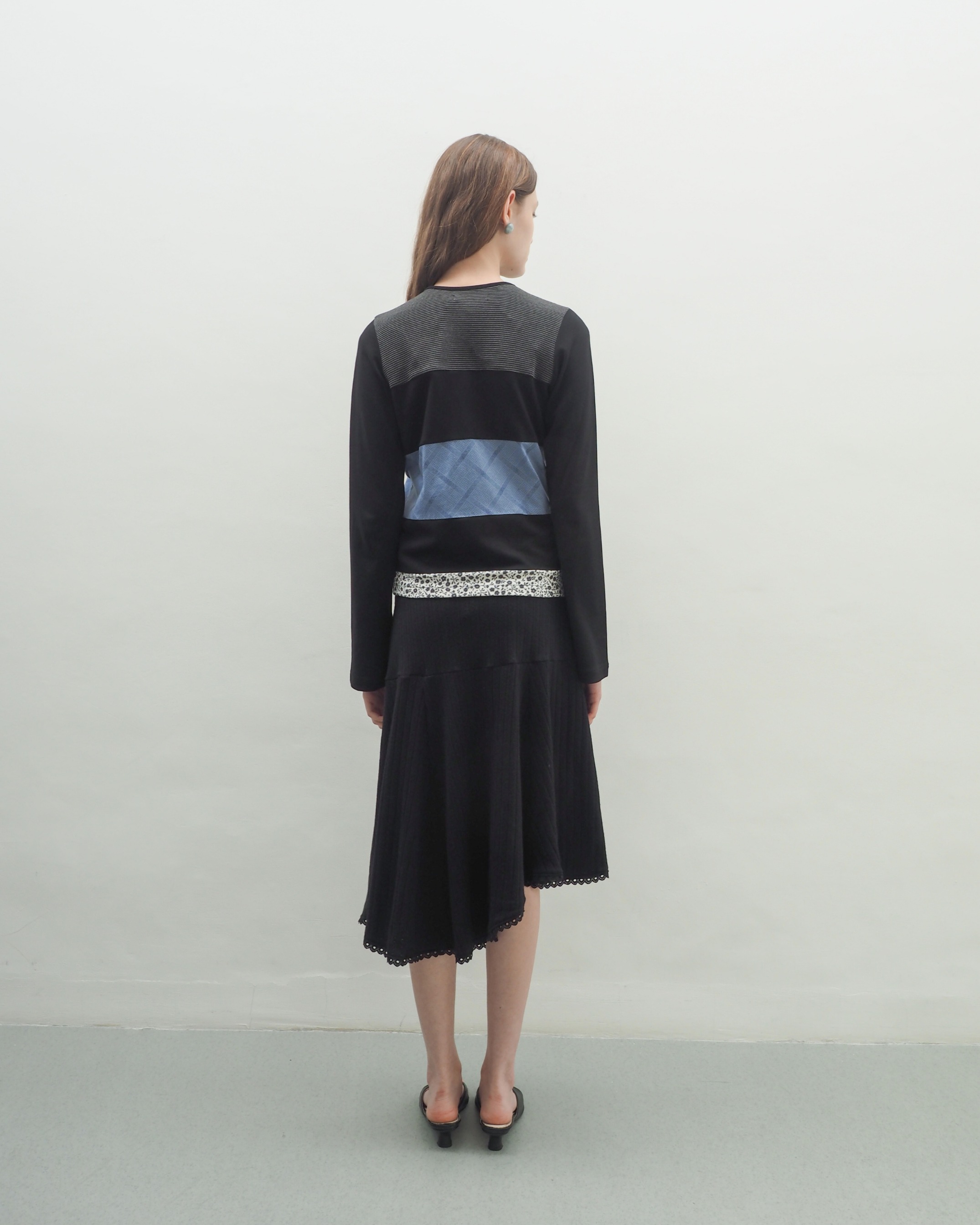 PATCHES CARDIGAN