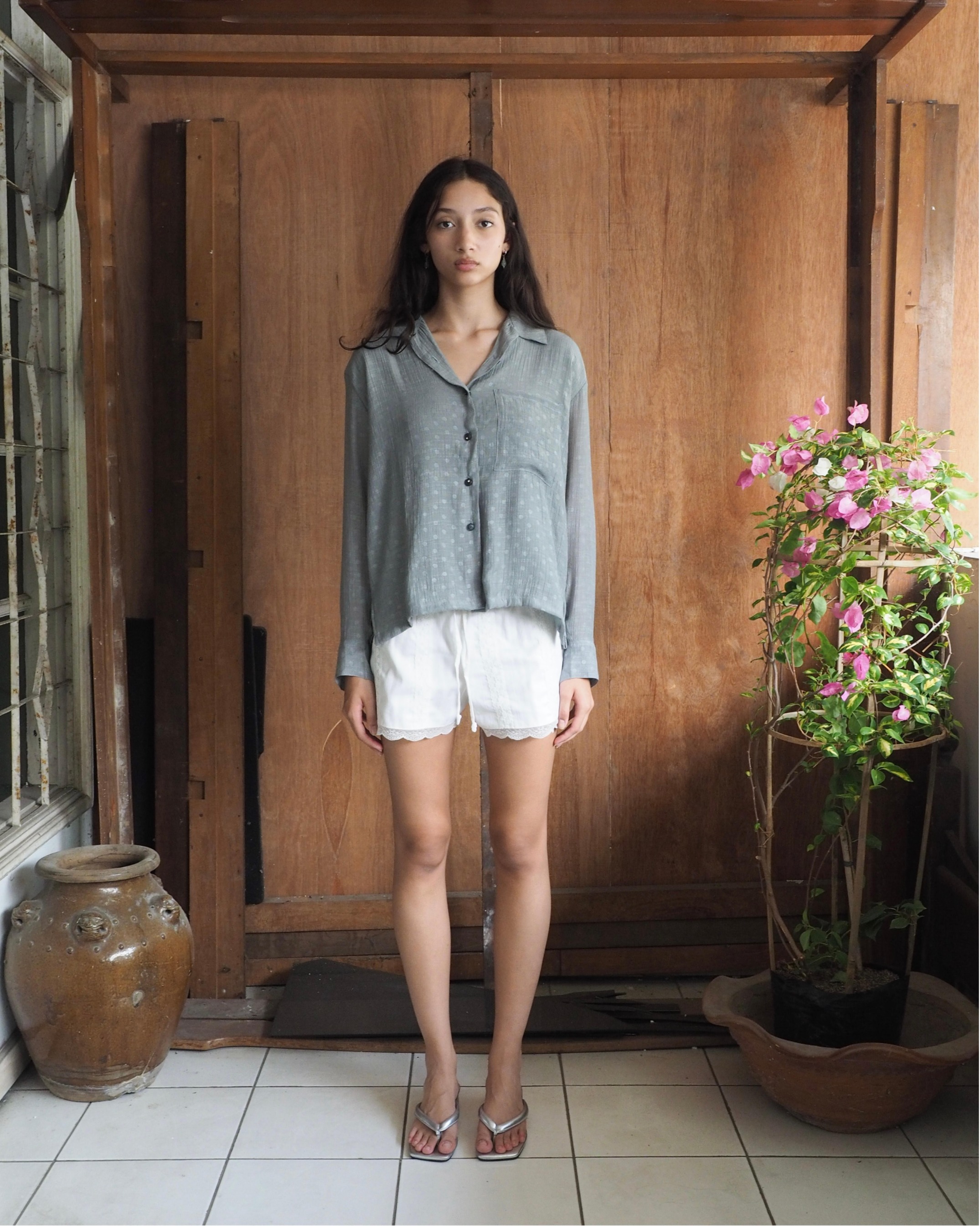 NAINAI SHIRT - GREY POLKADOT