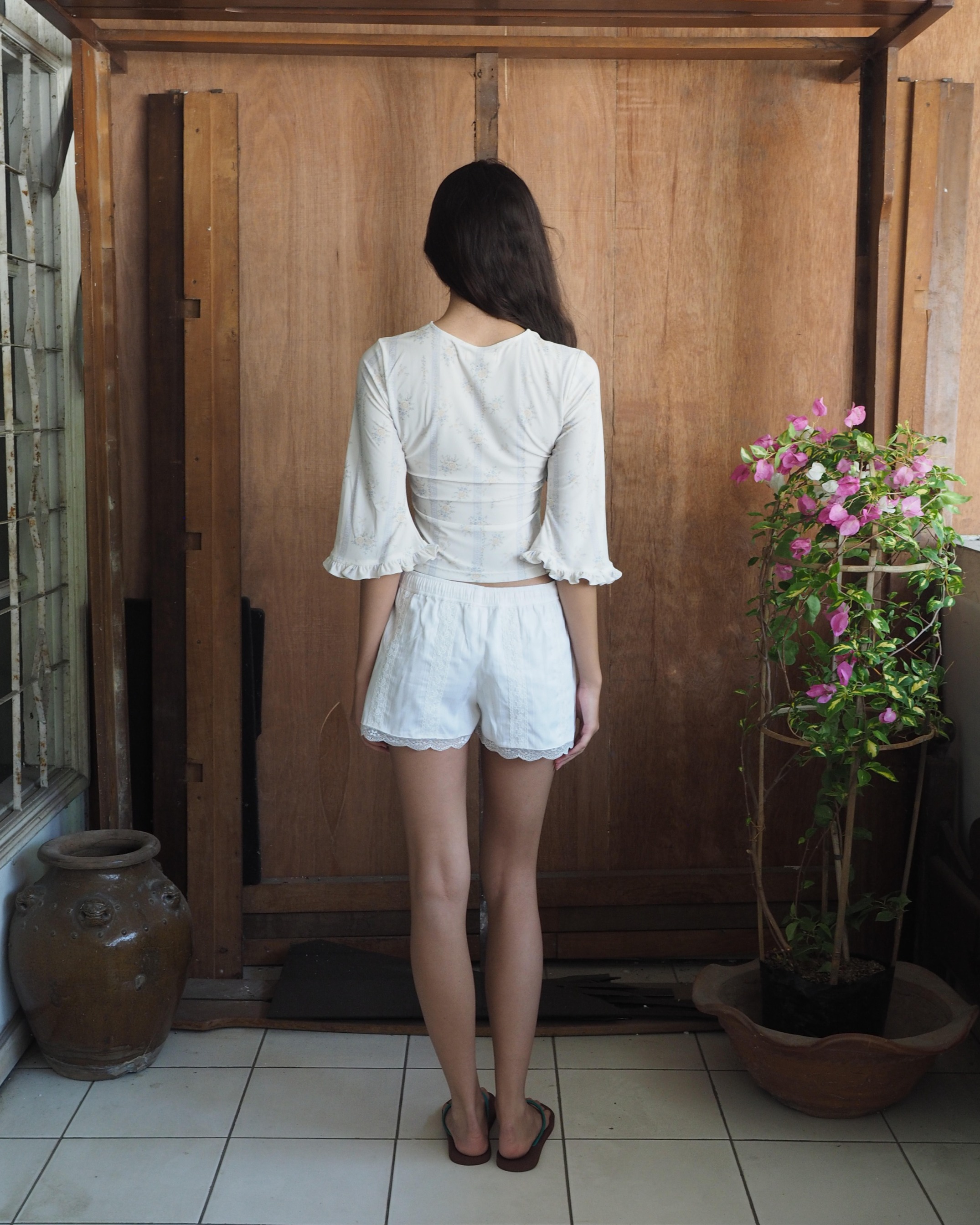 SELINA TOP - CREAM FLORAL