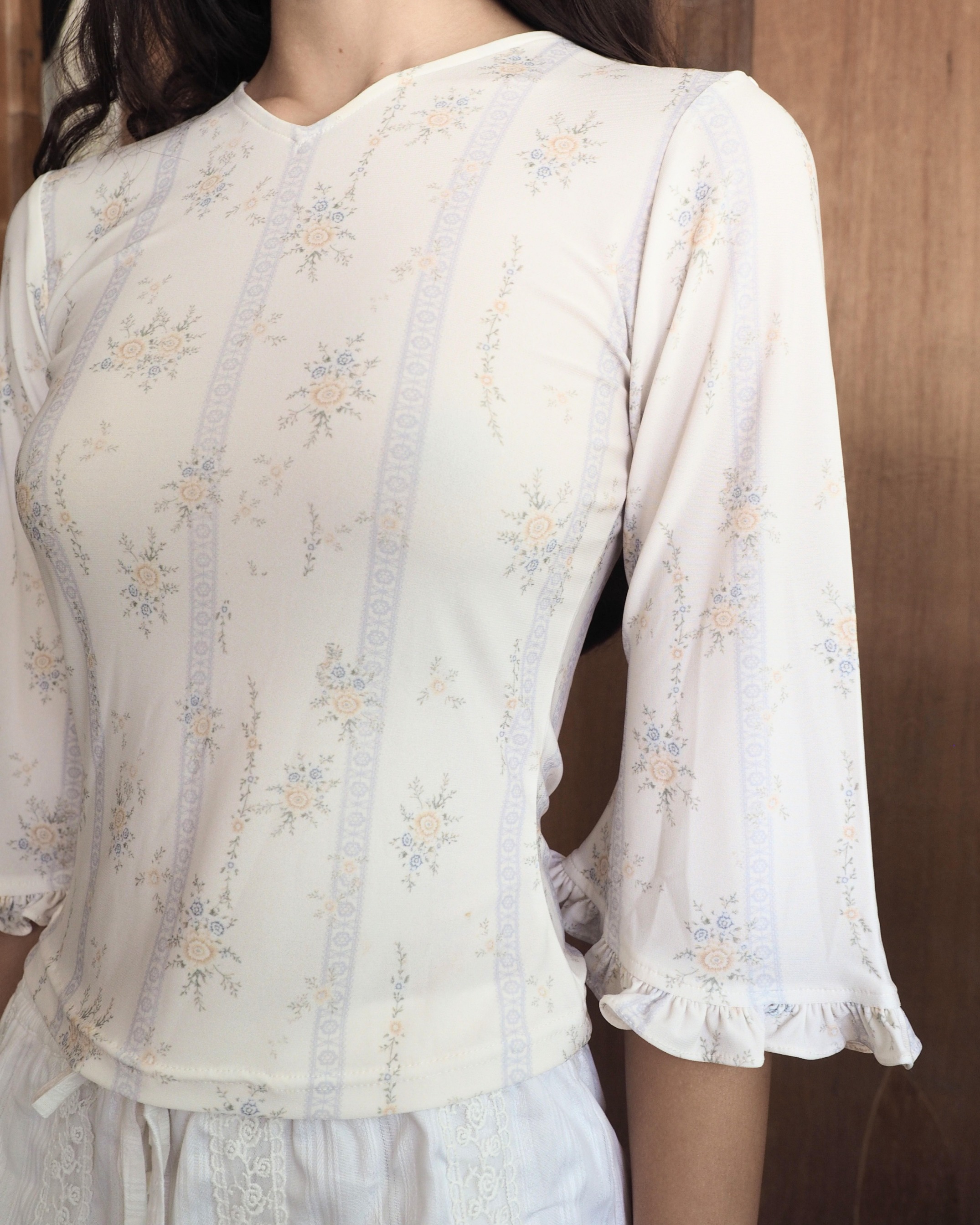 SELINA TOP - CREAM FLORAL