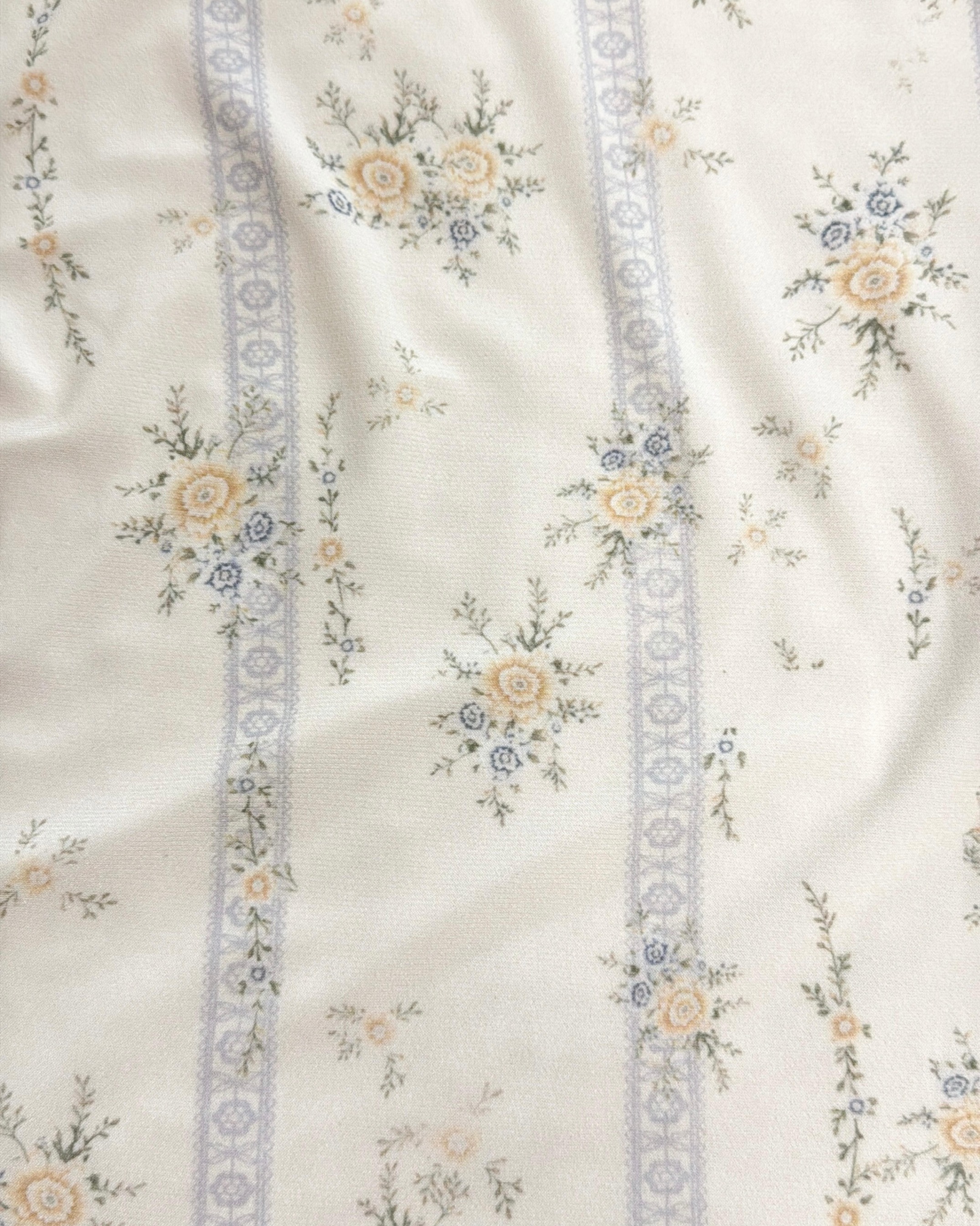 SELINA TOP - CREAM FLORAL