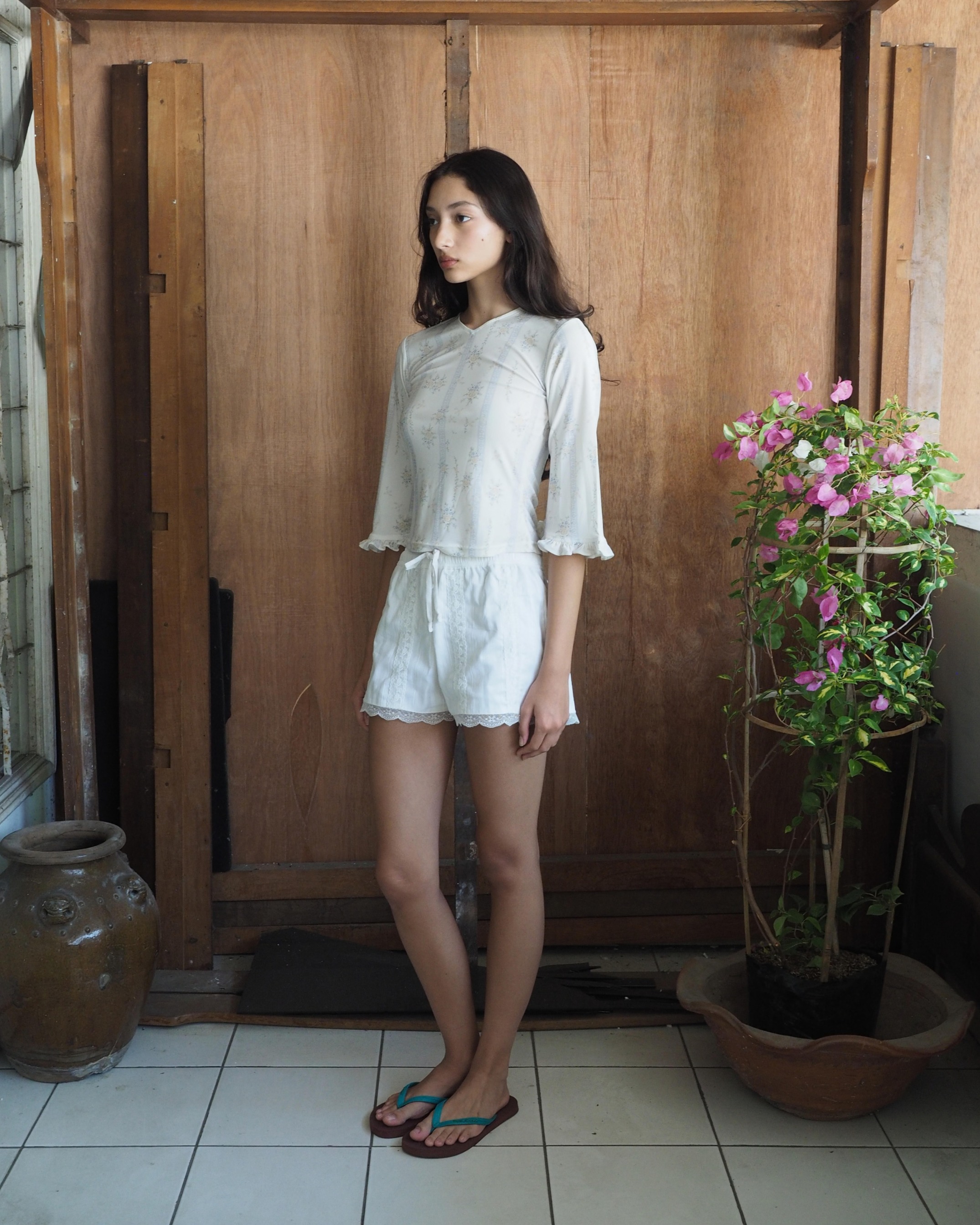 DIO SHORTS - WHITE