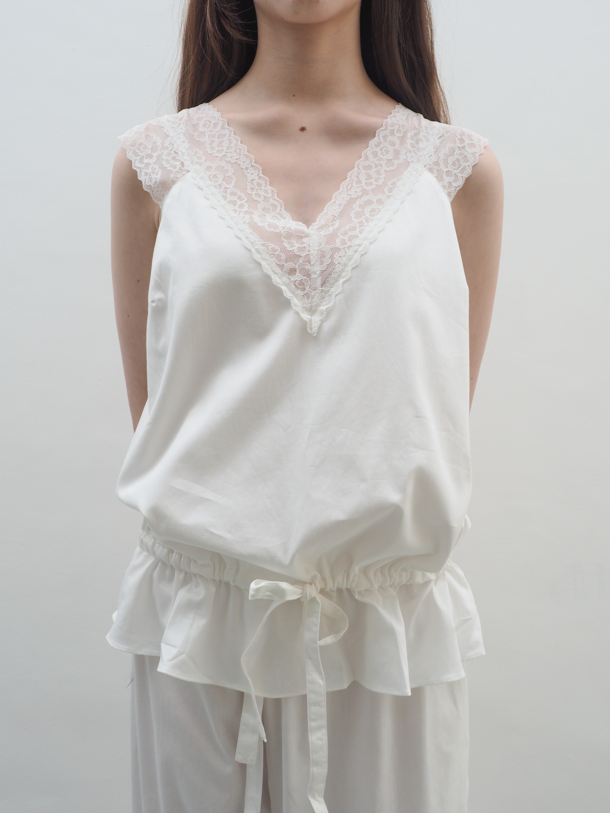 VIVIANNE TOP - WHITE
