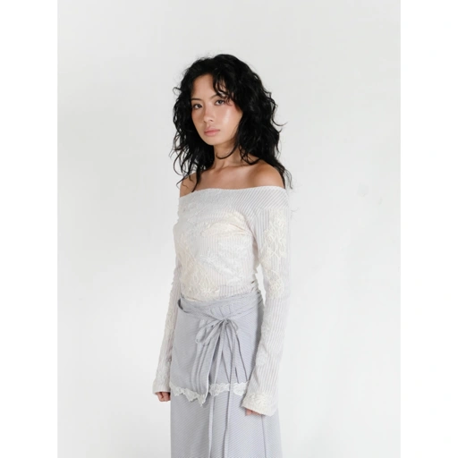 Image of Zoia - Monet Top in Winter